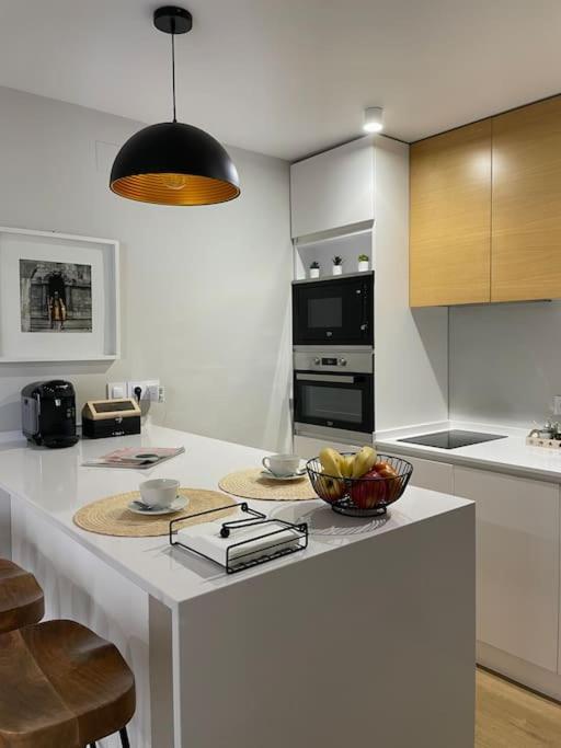Apartamento Velarde-Maestranza Siviglia Esterno foto